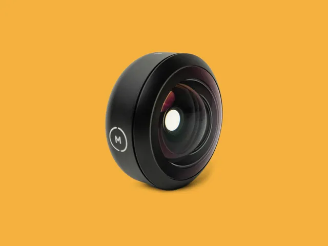 Moment T-Series Lens for smartphones